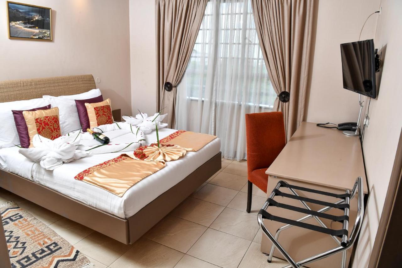Duplex Apartments By Hillpark Nairobi Extérieur photo